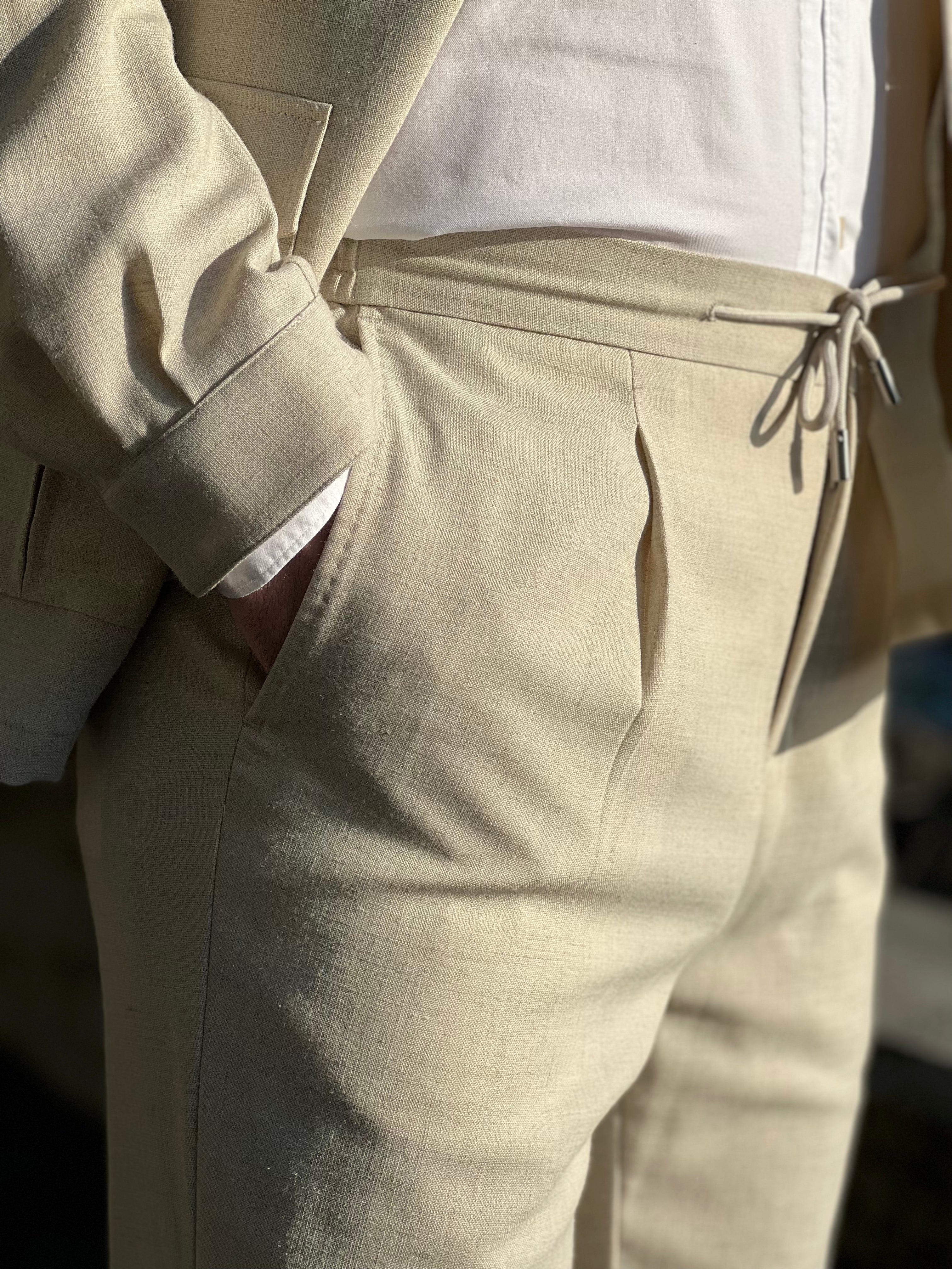 Safari Outfit - Beige