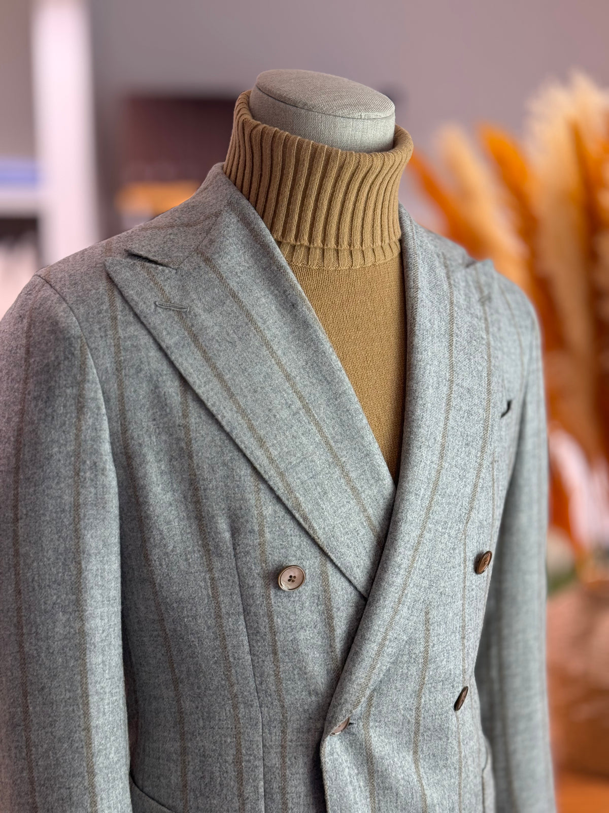 DOUBLE BREASTED SUIT ALPACA - GREY WITH CAMEL STRIPES